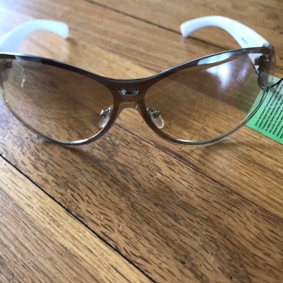 Sunglasses from Italy - Picture 5 of 5